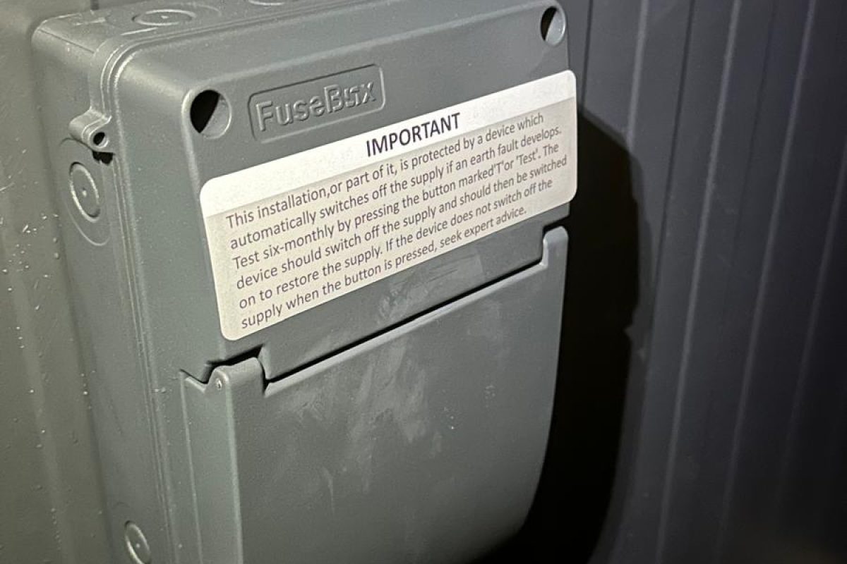 WhatsApp Image 2026-02-14 at 19.03.09 (1)